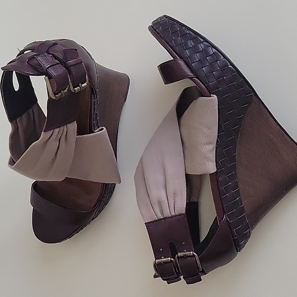 Halogen Wedge Sandals